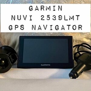 Garmin Nuvi 2539LMT GPS Navigator - touchscreen
